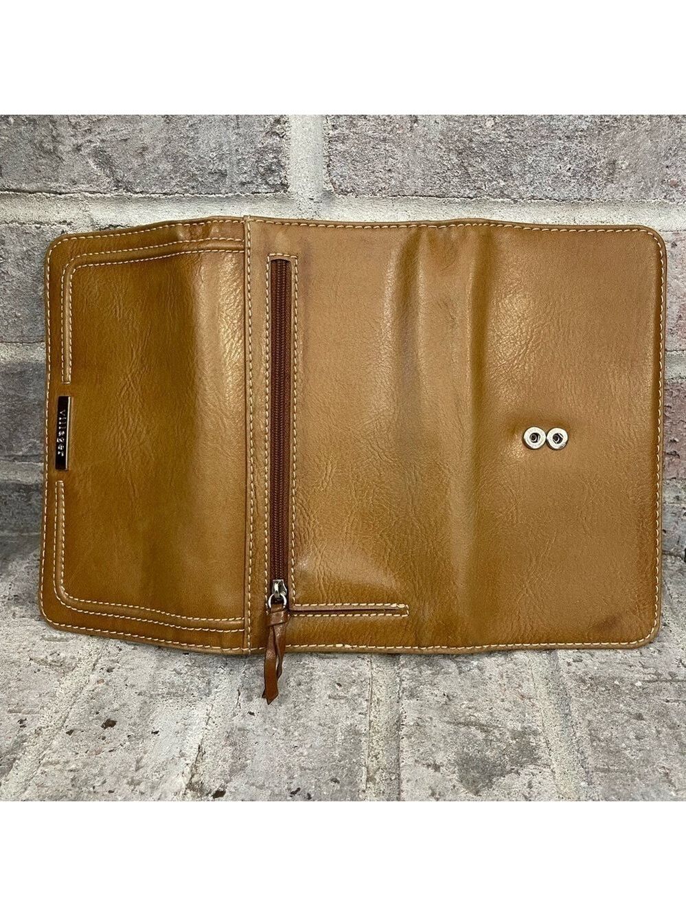 Wallet - Picture 9 of 10